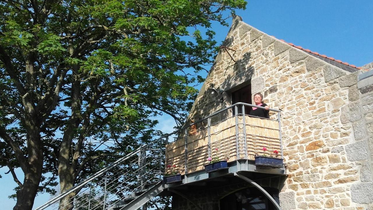La Grange Aux Lievres, Gites Kerdoel Cléder Exterior foto